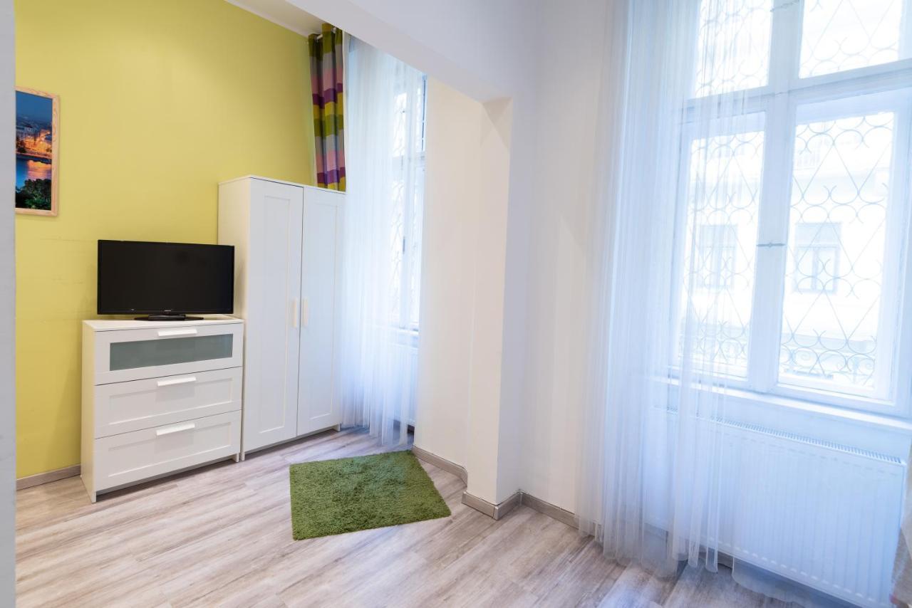 Standard Apartment By Hi5 - West End Center Budapeszt Zewnętrze zdjęcie