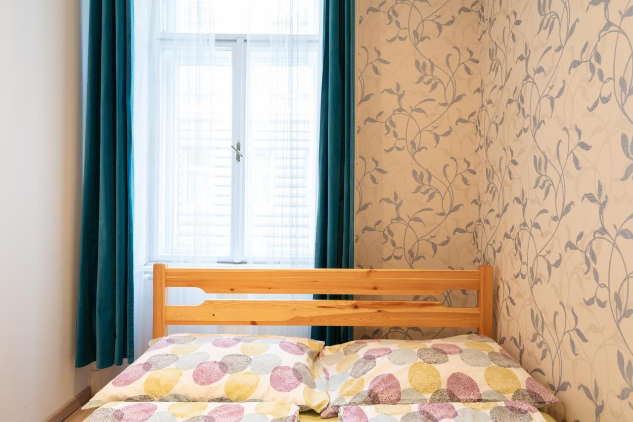 Standard Apartment By Hi5 - West End Center Budapeszt Zewnętrze zdjęcie